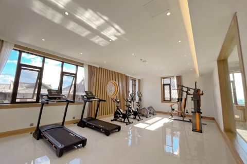 一花一世界半山酒店