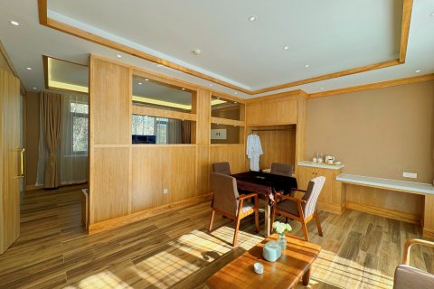 一花一世界半山酒店