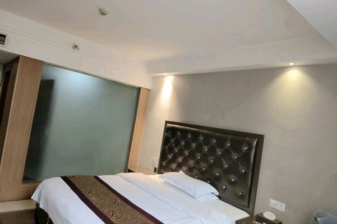 麻阳罗曼假日酒店