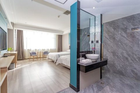 库车国际酒店(火车站东湖公园店)