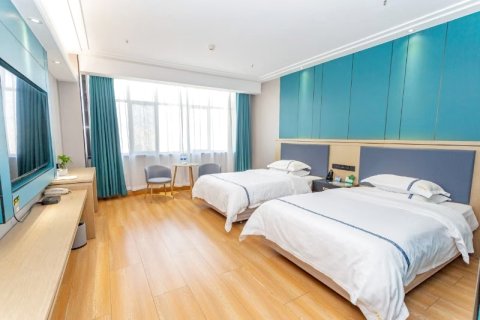 库车国际酒店(火车站东湖公园店)