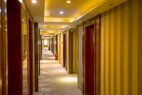 库车三和商务酒店