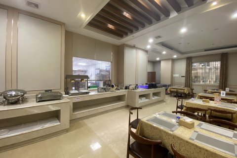 维也纳酒店(汕尾翡翠湾二马路美食街店)