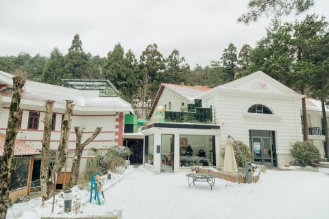 庐山花径堂酒店(牯岭街如琴湖店)