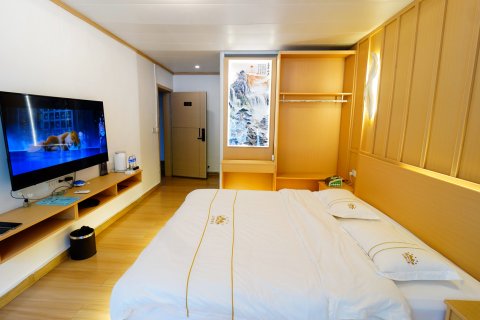 山寻雪山墅酒店(阳朔西街店)