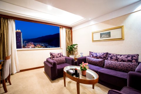 侨乡国际大酒店(青田高铁站店)