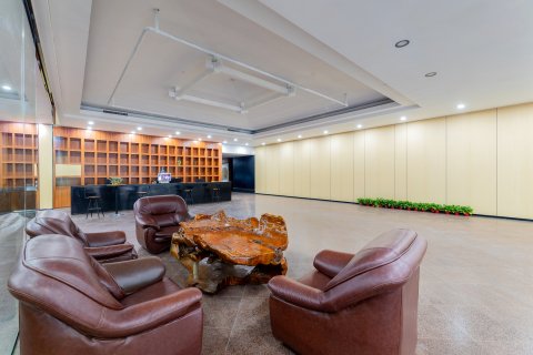 彩虹生态酒店(海囗国贸外滩中心店)