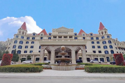 辽阳碧湖温泉度假村