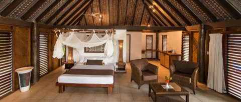 瓦讷纳努海滩度假村(Wananavu Beach Resort)