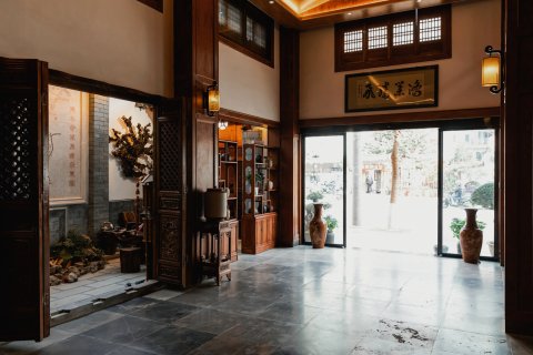 澜宁阁酒店(建水古城小火车店)