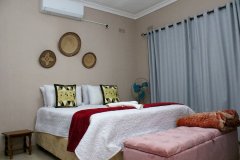 Cozy and Stylish Room(Cozy and Stylish Room)