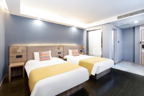 康铂酒店(扬州古运河东关街何园店)