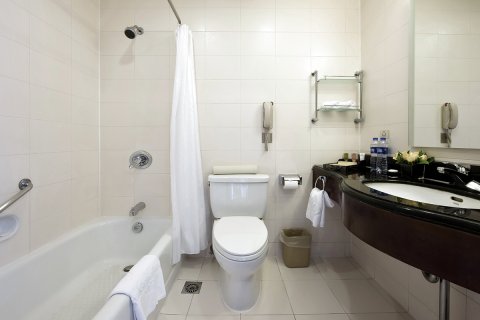 西安天域凯莱大饭店(建筑科技大学李家村地铁站店)