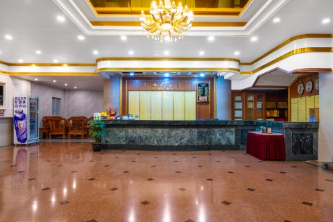 横州金城大酒店(时尚步行街店)