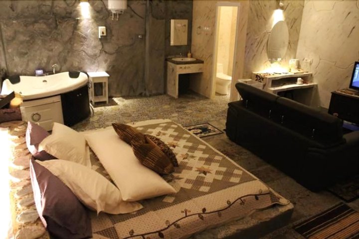 巴那那精品酒店(Banana Boutique Hotel)