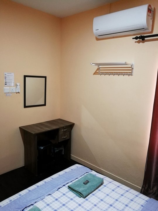 红棕酒店(Red Palm Hostel)