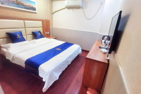 速8酒店(宁晋月城路店)