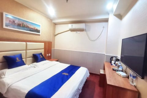 速8酒店(宁晋月城路店)