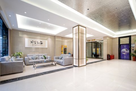 尚一特连锁酒店(麻城杜鹃大道朝圣路店)