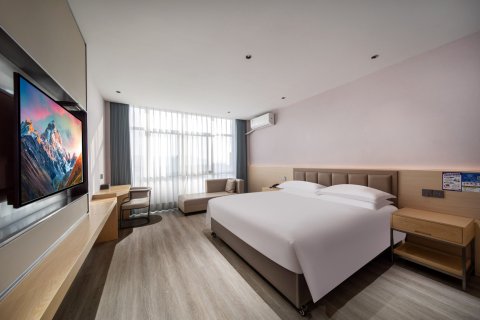 锦工之星酒店(象山石浦店)