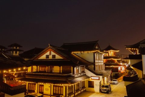 常州春秋水岸酒店(武进淹城春秋乐园店)