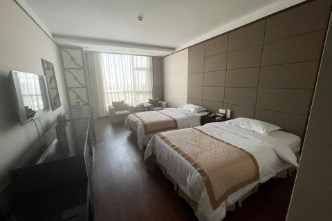 迁安艳春楼大酒店