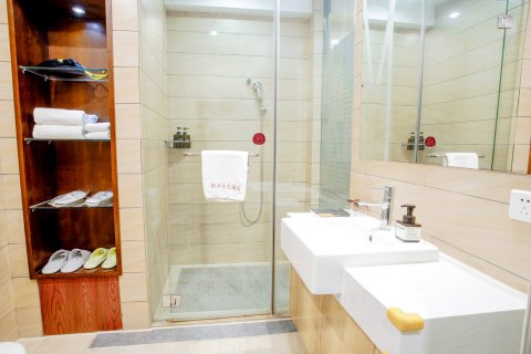 桃溪·半岛酒店(遵义市吾悦广场桃溪河畔店)