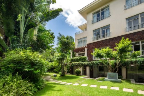 三亚亚龙湾美爵酒店