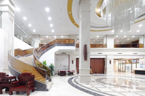 三江云鼎酒店(多耶广场店)