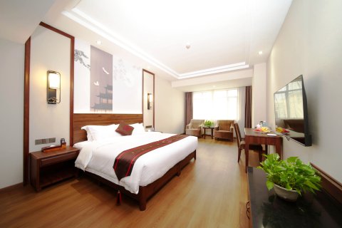 三江云鼎酒店(多耶广场店)