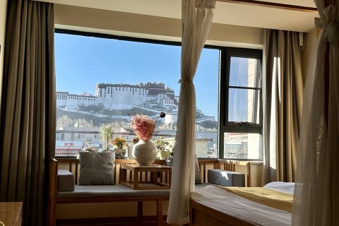 拉萨归・来精品观景民宿(布达拉宫店)