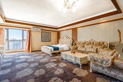 明凡居酒店(昆明金马碧鸡坊老街店)