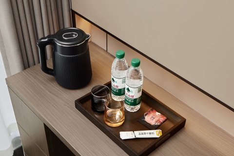 遇景·Moon轻奢酒店(蓝水湾步行街店)