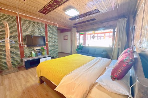 香格里拉源鑫阁客栈(独克宗古城店)