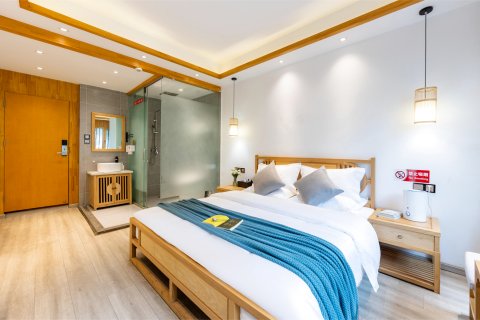 丽江木房子轻奢民宿