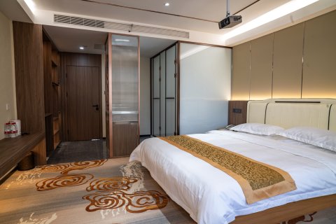 成县圣品天下酒店