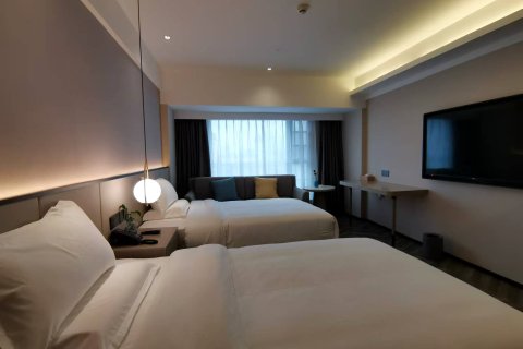 王府酒店(抚州东华理工大学店)