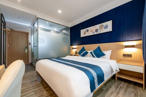 红树林时尚快捷酒店(焦作高铁站店)