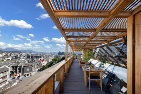 港舍屋顶观景酒店(桂林两江四湖象鼻山店)