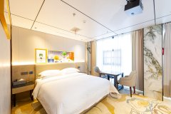 方雅国际酒店(南召县政府店)