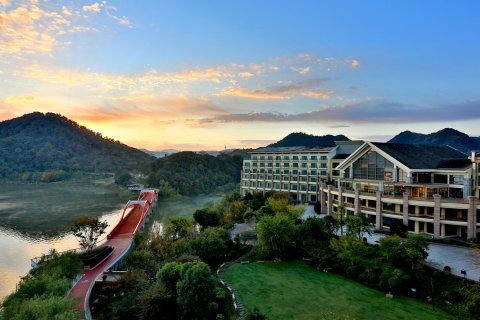 杭州中都青山湖畔大酒店