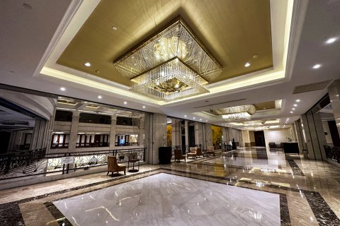 句容余坤墨尔顿大酒店