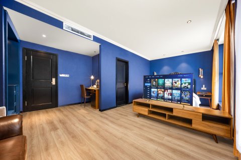 康定玉景雪莲法式酒店