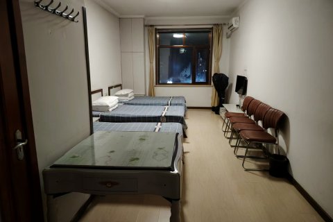 川鲁粤饭莊酒店