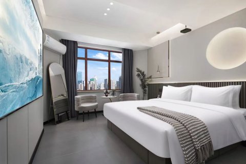 悦季酒店(巴中江北客运中心城市广场店)