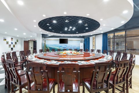 西山假日大酒店(桂平西山景区大藤峡景区店)