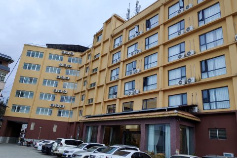 耿马华龙大酒店