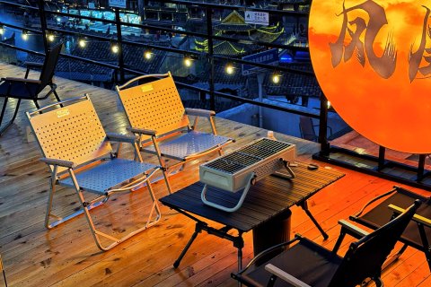 九野半山全景民宿(凤凰古城店)