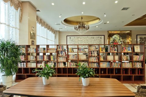 贺州正菱大酒店(贺州学院店)