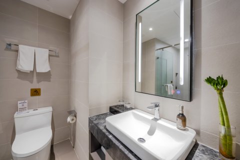 如家商旅酒店(重庆解放碑洪崖洞步行街店)